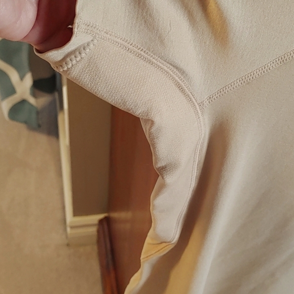 🌻KNIX DON'T SWEAT IT T-SHIRT MEDIUM - Picture 3 of 9